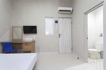 Hotel RedDoorz @ Mangga Besar 2 Jakarta Exterior foto
